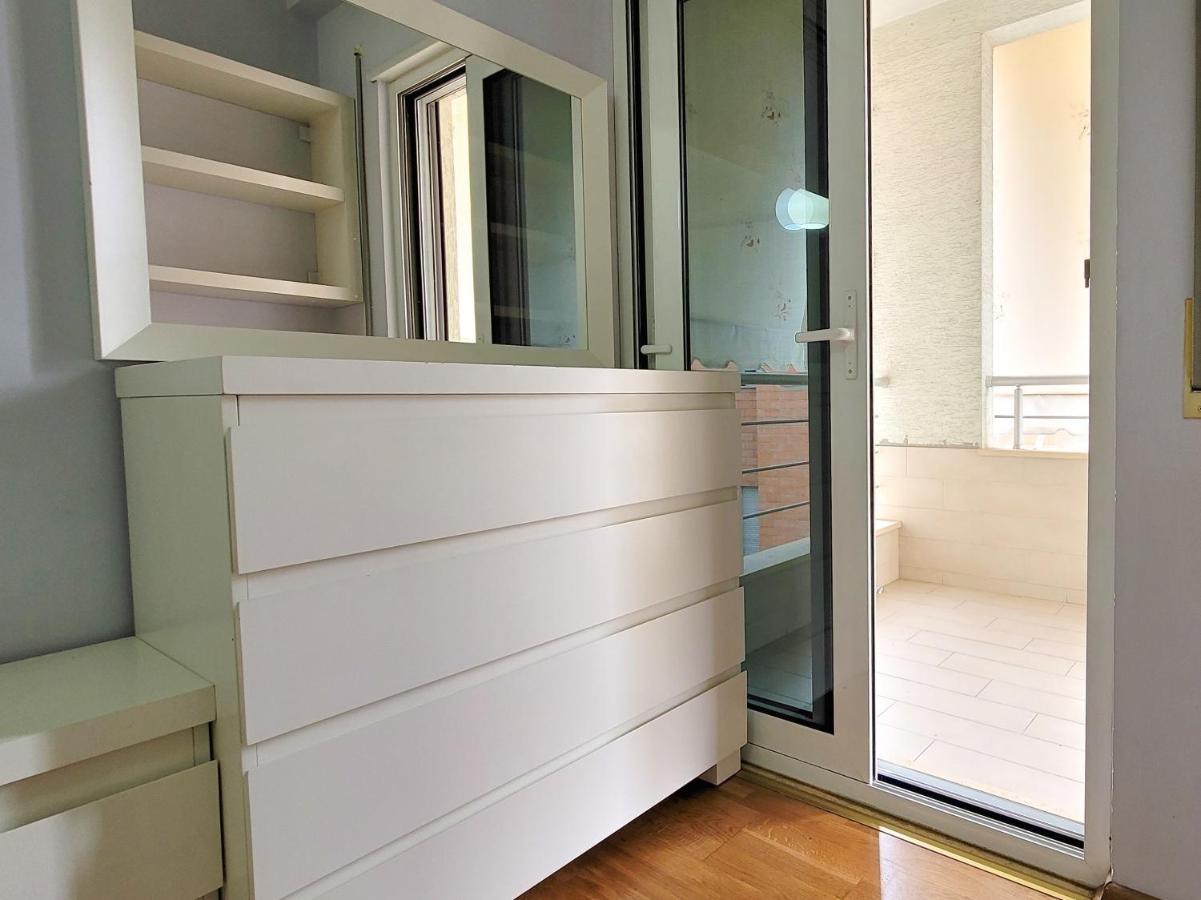 Quiet Apartment Near Tirana Lake Exterior foto